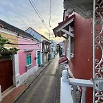Apartamento Con Balcon Y Vista Dentro De Las Murallas De Cartagena De Indias
