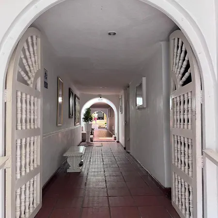 Con Balcon Y Vista Dentro De Murallas De De Indias *